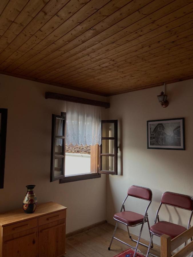 Teo'S Guest House Berat Exterior foto