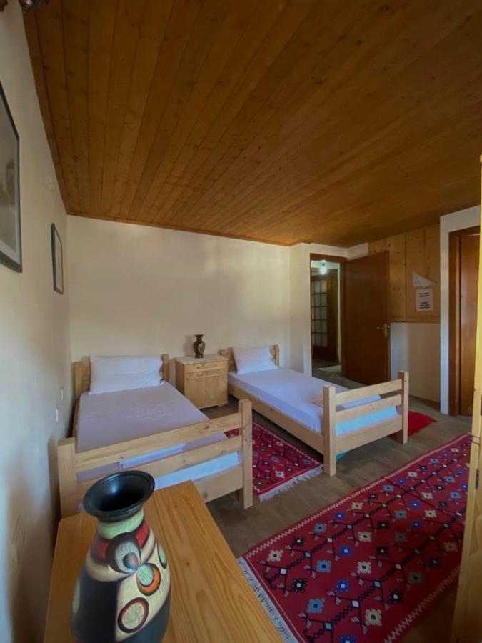 Teo'S Guest House Berat Exterior foto